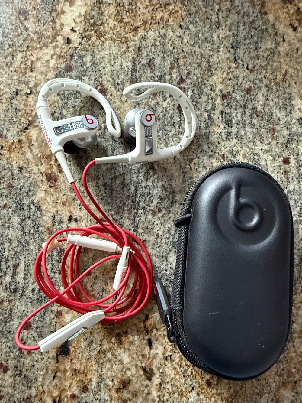 Beats by Dre White Ear-Hook Earbuds with Red Cable and Carry Case